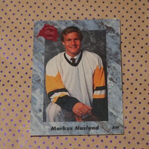Markus Naslund #13 Hockey Card